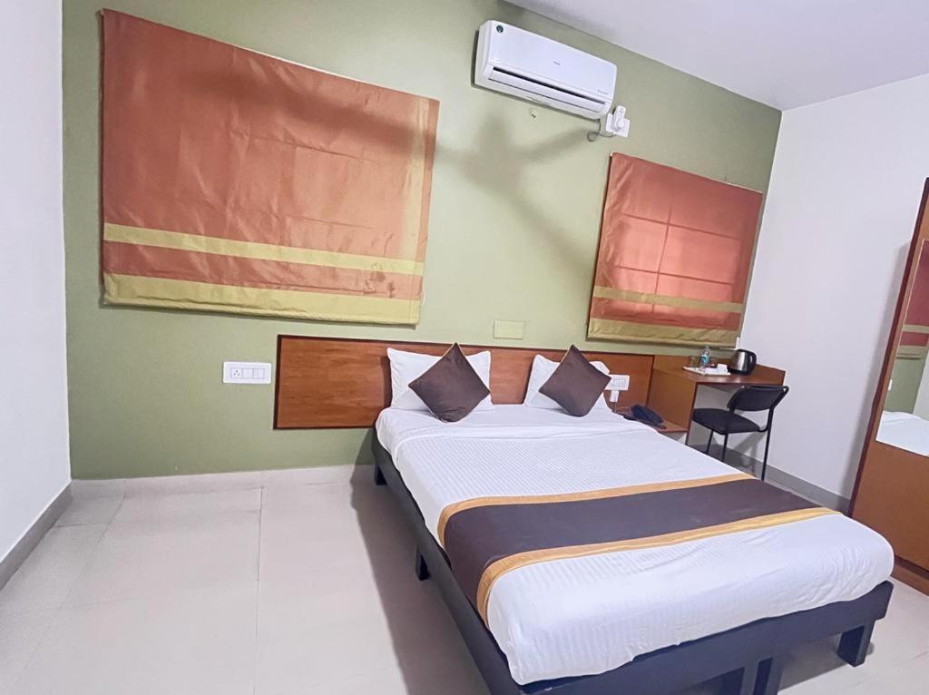 Airport Bliss Boutique Hotel Yelahanka Luaran gambar